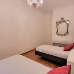 Apartman Palazzo Crispi - Boutique Trieszt