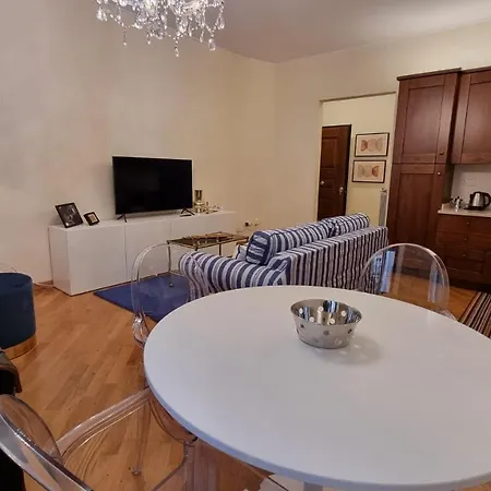 アパート Palazzo Crispi - Boutique トリエステ