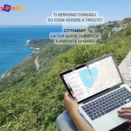 Palazzo Crispi - Boutique アパート トリエステ